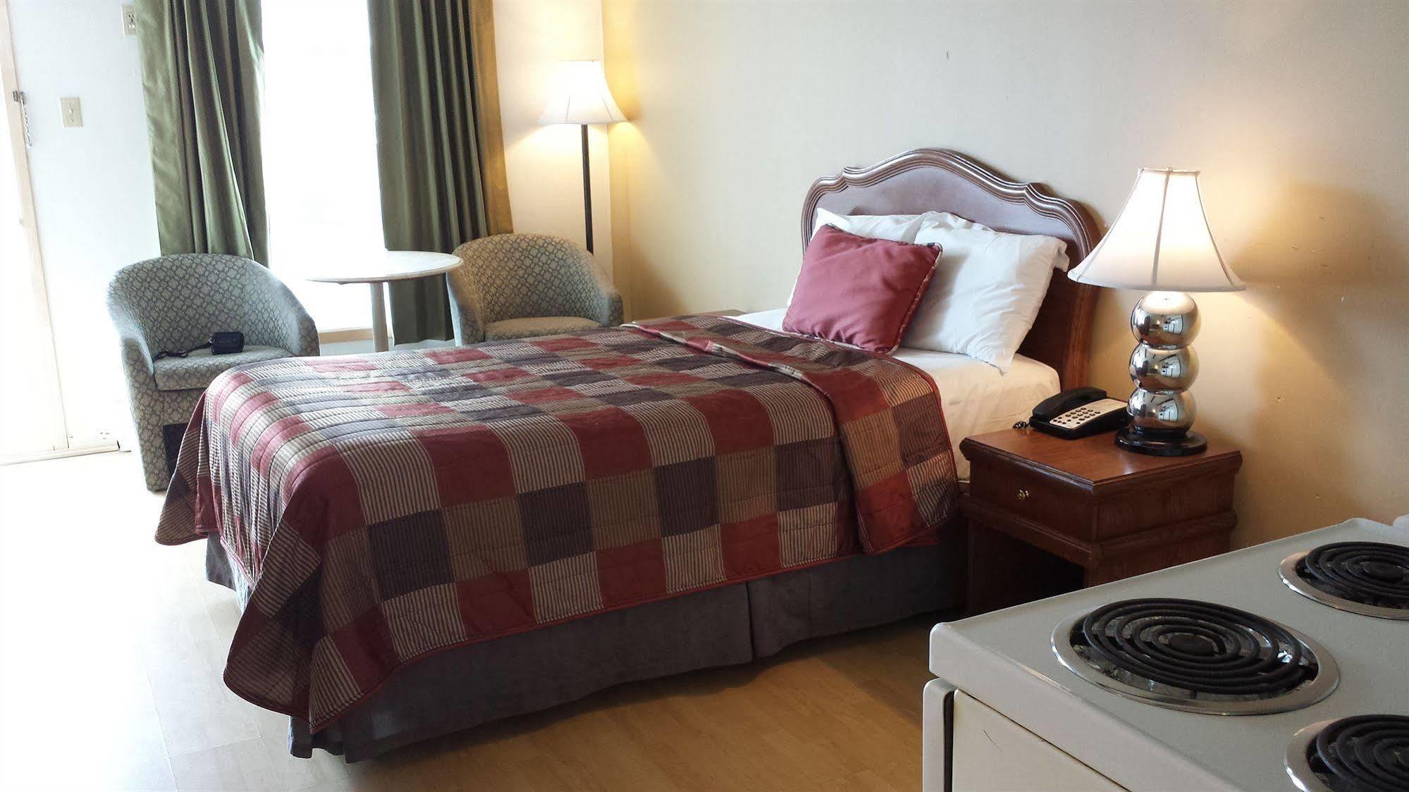 Motel Iberville Saint-Jean-sur-Richelieu Ngoại thất bức ảnh