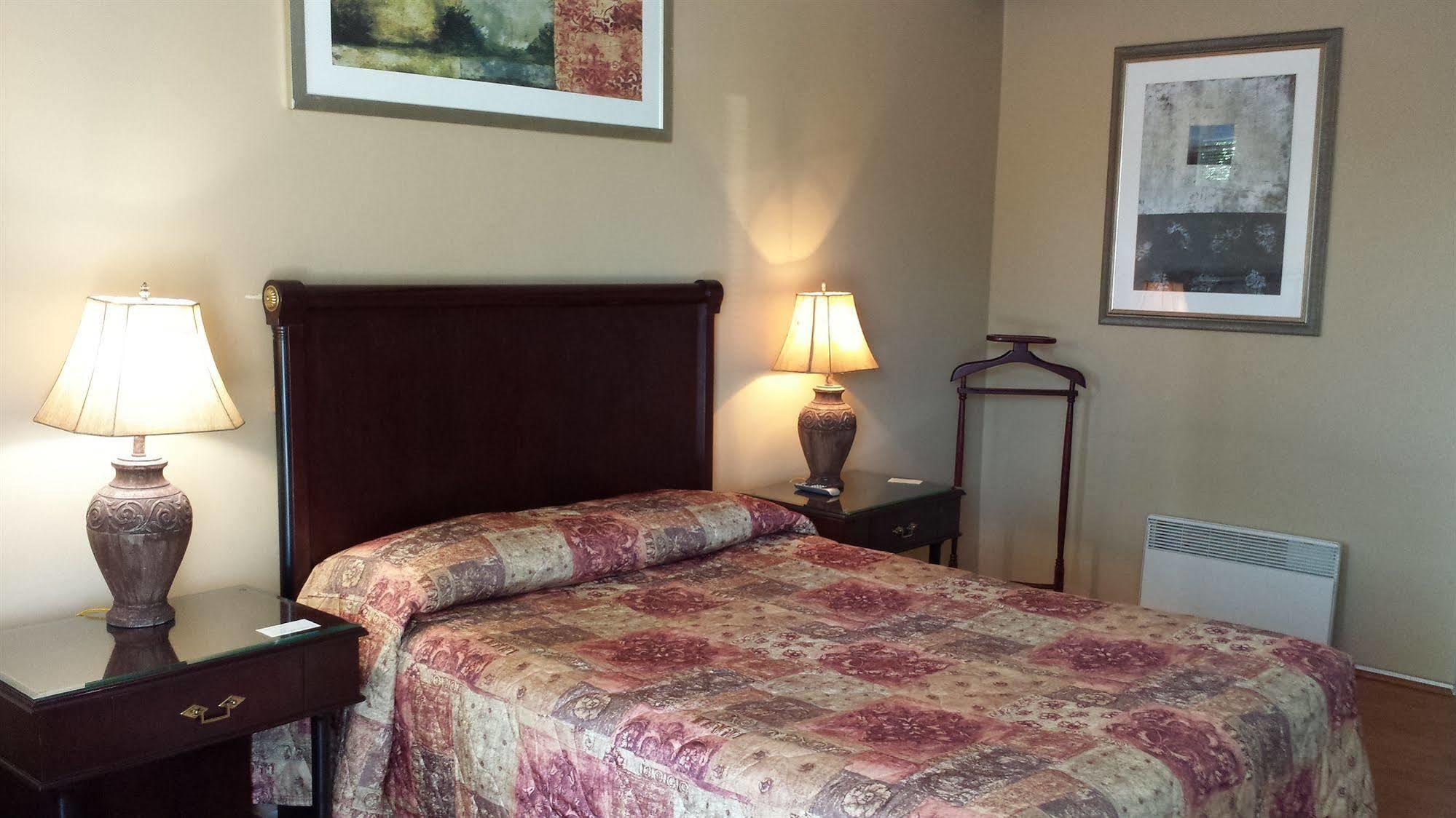 Motel Iberville Saint-Jean-sur-Richelieu Ngoại thất bức ảnh