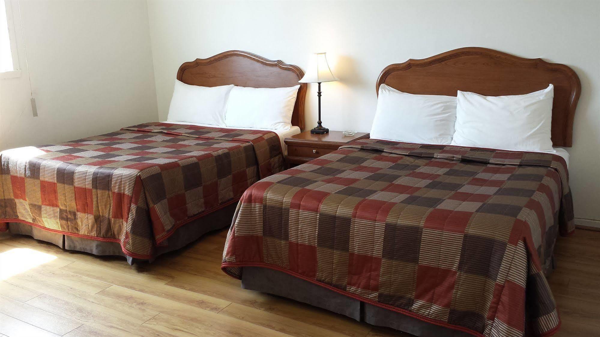 Motel Iberville Saint-Jean-sur-Richelieu Ngoại thất bức ảnh
