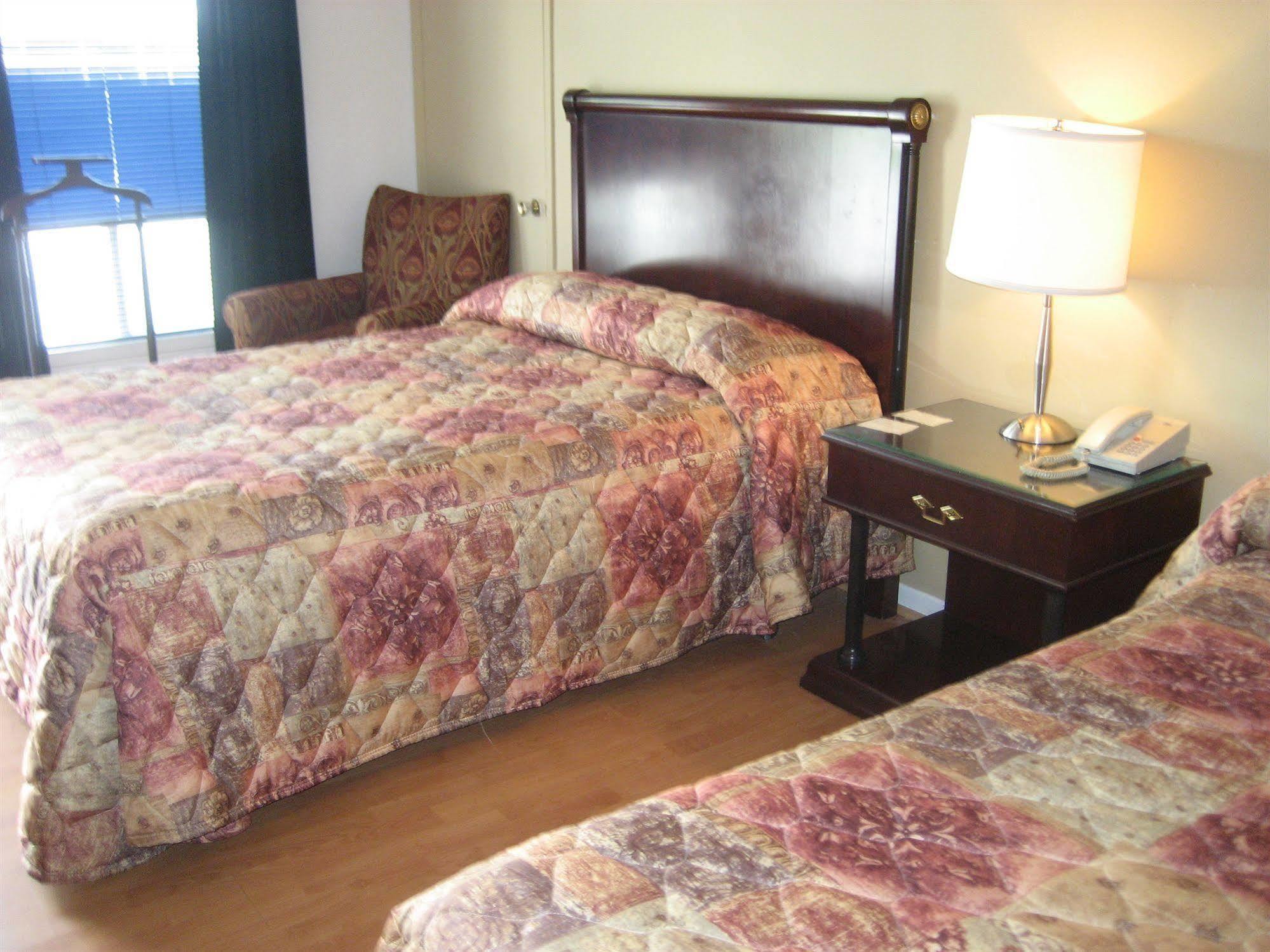Motel Iberville Saint-Jean-sur-Richelieu Ngoại thất bức ảnh